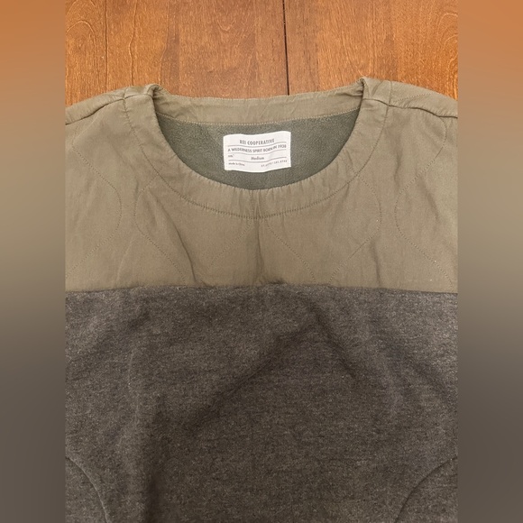 Two-Tone REI - Nook Quilted Pullover Sweatshirt in Dark Army Cot Heather - Picture 4 of 9